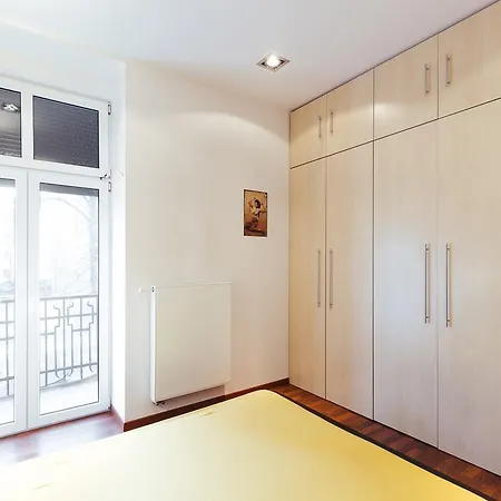 In The Strict Centre Apartman *